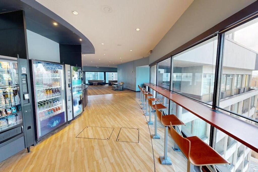 بار (في المنشاة)