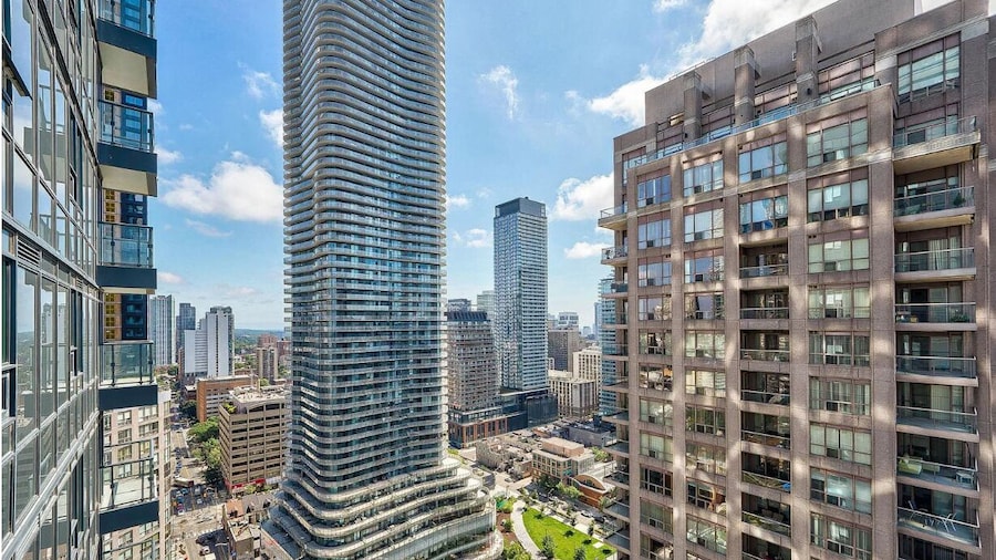 Samesun Toronto Suites