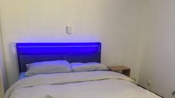 1 bedroom, iron/ironing board, Internet, bed sheets