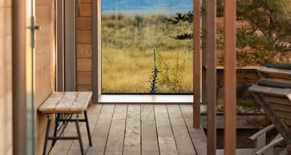 Te Toka Villa- Wake to Views, Sleep Under Stars by Ohana