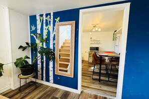 Quarto solteiro conforto | Opções para refeição