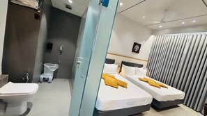 Family Quadruple Room, 4 Bedrooms - Balaji Hotel (Somnath)