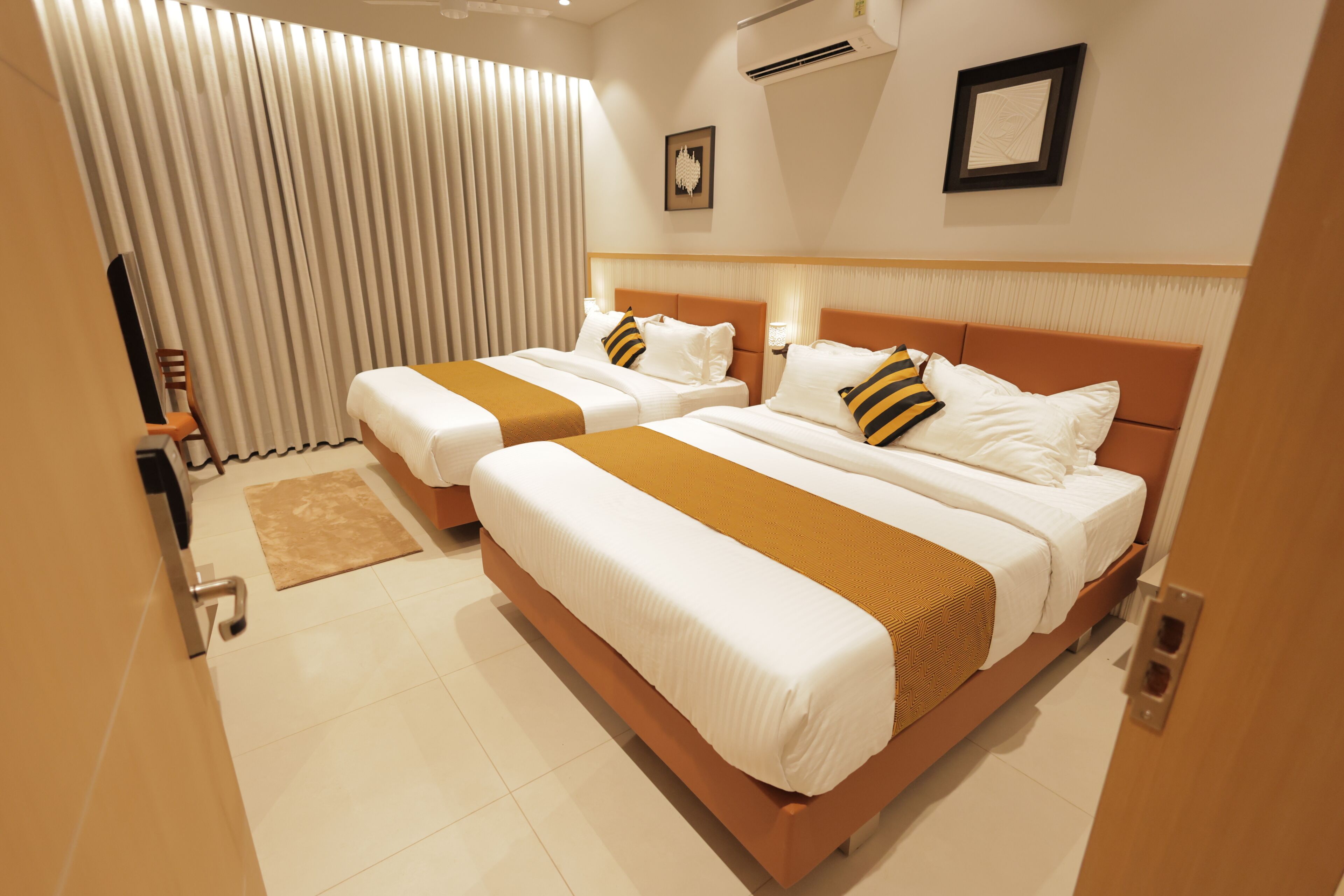 Phòng 4 dành cho gia đình, 4 phòng ngủ