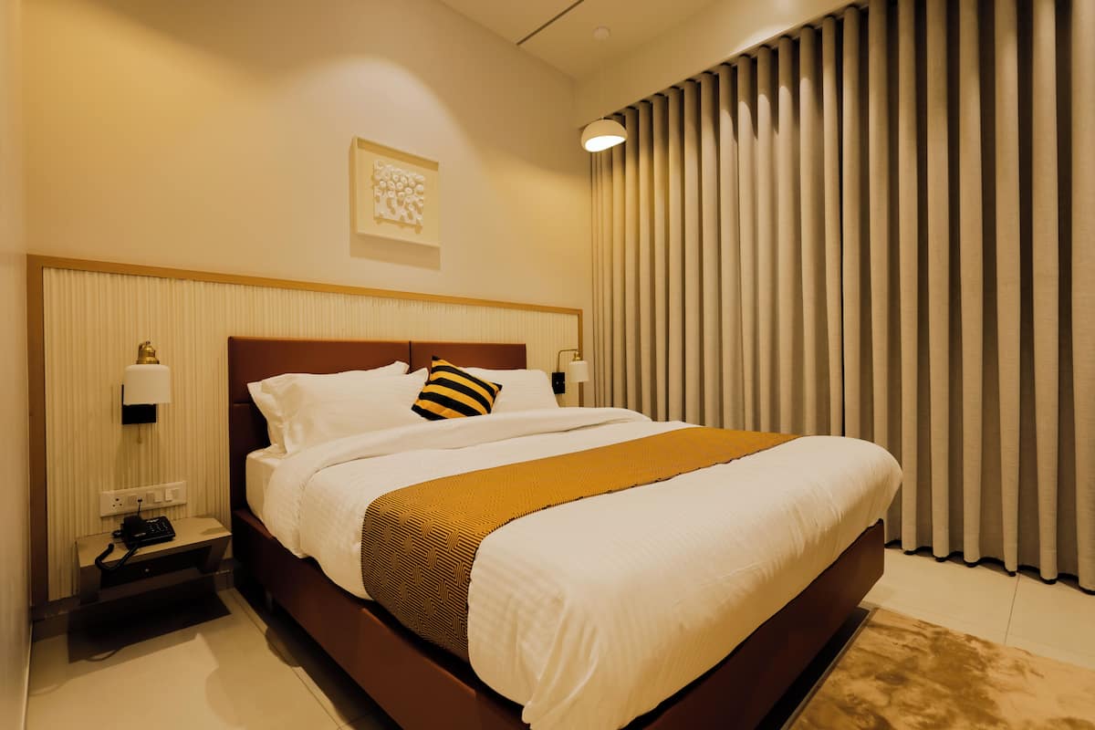 Executive Double Room, City View