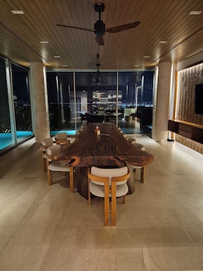 Dining - Uluviu Villa Bali (badung)