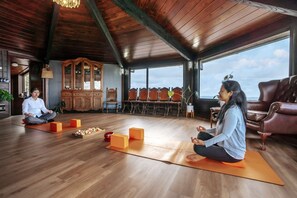 Lobby - Aorangi Peak Cabins by Tiny Away (Rotorua)