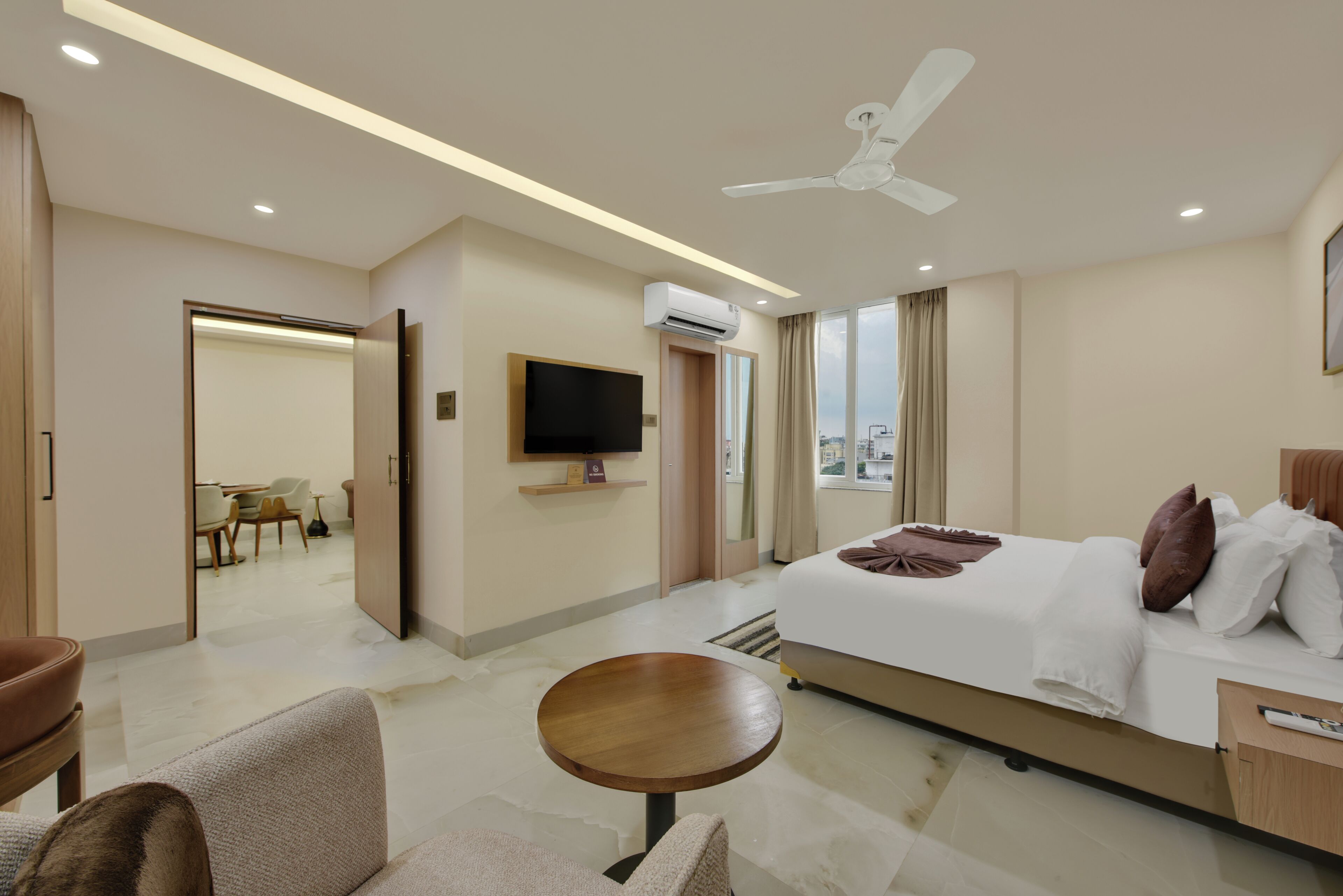 Luxury Suite | Egyptian cotton sheets, premium bedding, down comforters