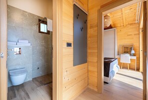 Bathroom - Oria Luxury Cottage w/ Shared Pool & Sauna (Orja Luka)
