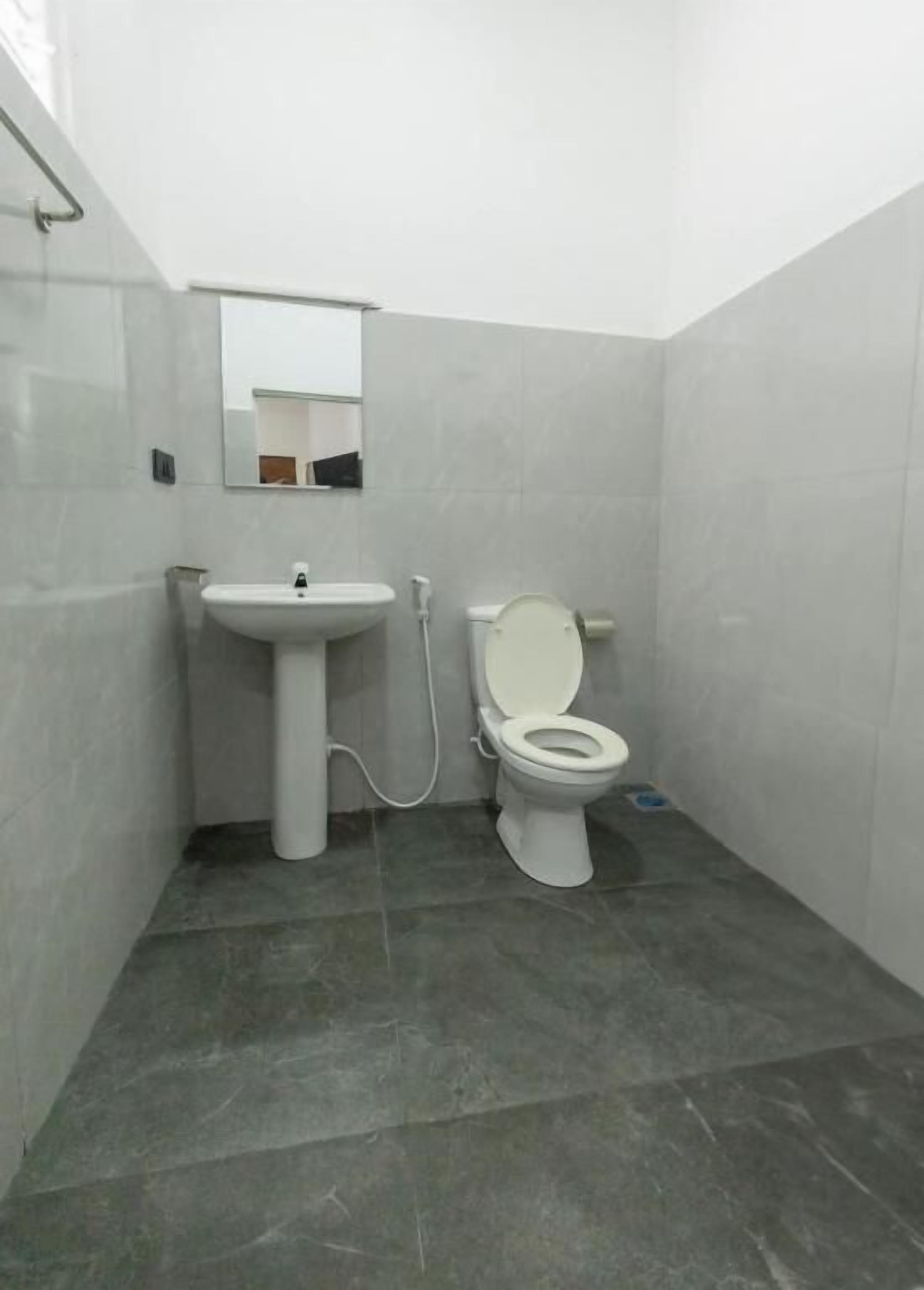 Deluxe Double Room, Garden View | Bathroom