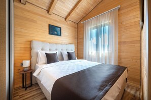 Room - Oria Retreat w/ Shared Sauna & Pool (Orja Luka)