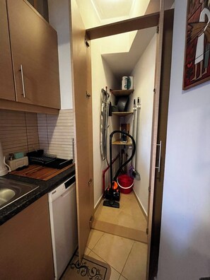 Interior - Bright & Elegant Apartment - Comfort & Style in Piraeus (Pireas)