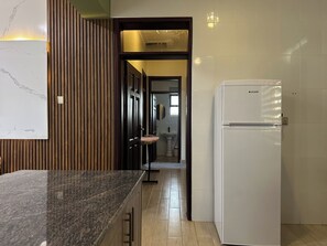 Family Apartment, Housekeeping, Lake View | Interior