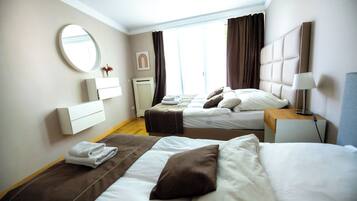 1 Schlafzimmer, Bügeleisen/Bügelbrett, Reisekinderbett, kostenloses WLAN