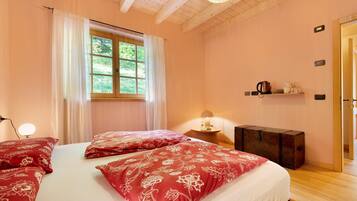 1 habitación, wifi y ropa de cama