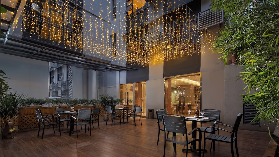 ECHIC Mercure International Hotel Guangzhou Railway Station Xiaobei Metro Station Branch