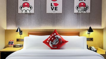 Habitación doble de lujo, 1 cama Queen size, para no fumadores, vista a la ciudad | Sábanas de algodón egipcio, ropa de cama de alta calidad y edredón