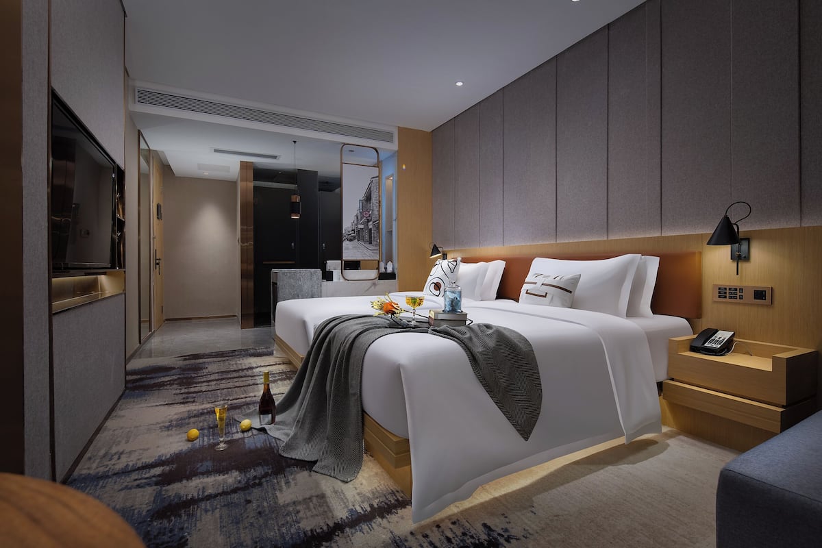 Business Twin Room, City View