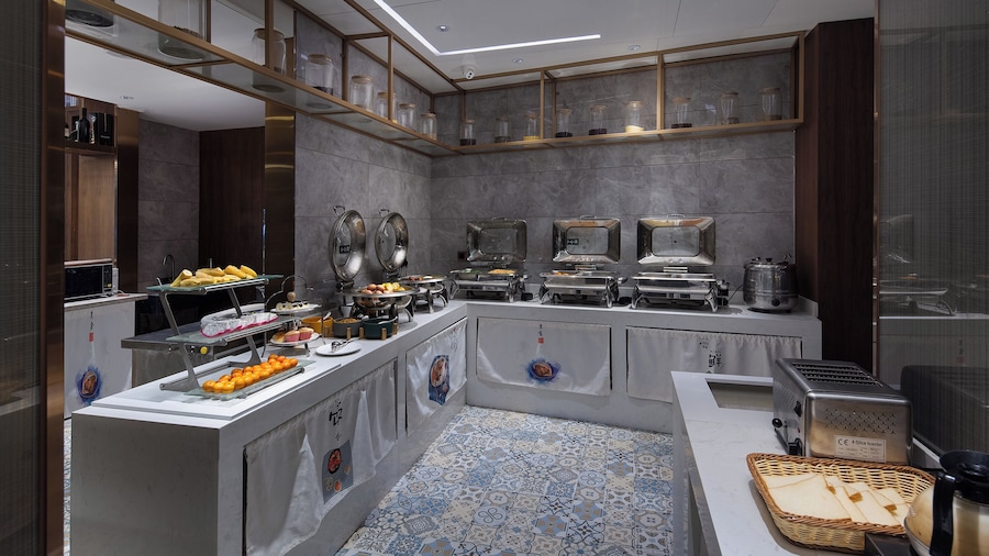 อีชิค เมอร์เคียว อินเตอร์เนชันแนล โรงแรม กวางโจว เรลเวย์ สเตชัน เซียวเป่ย เมโทร สเตชัน บรานช์