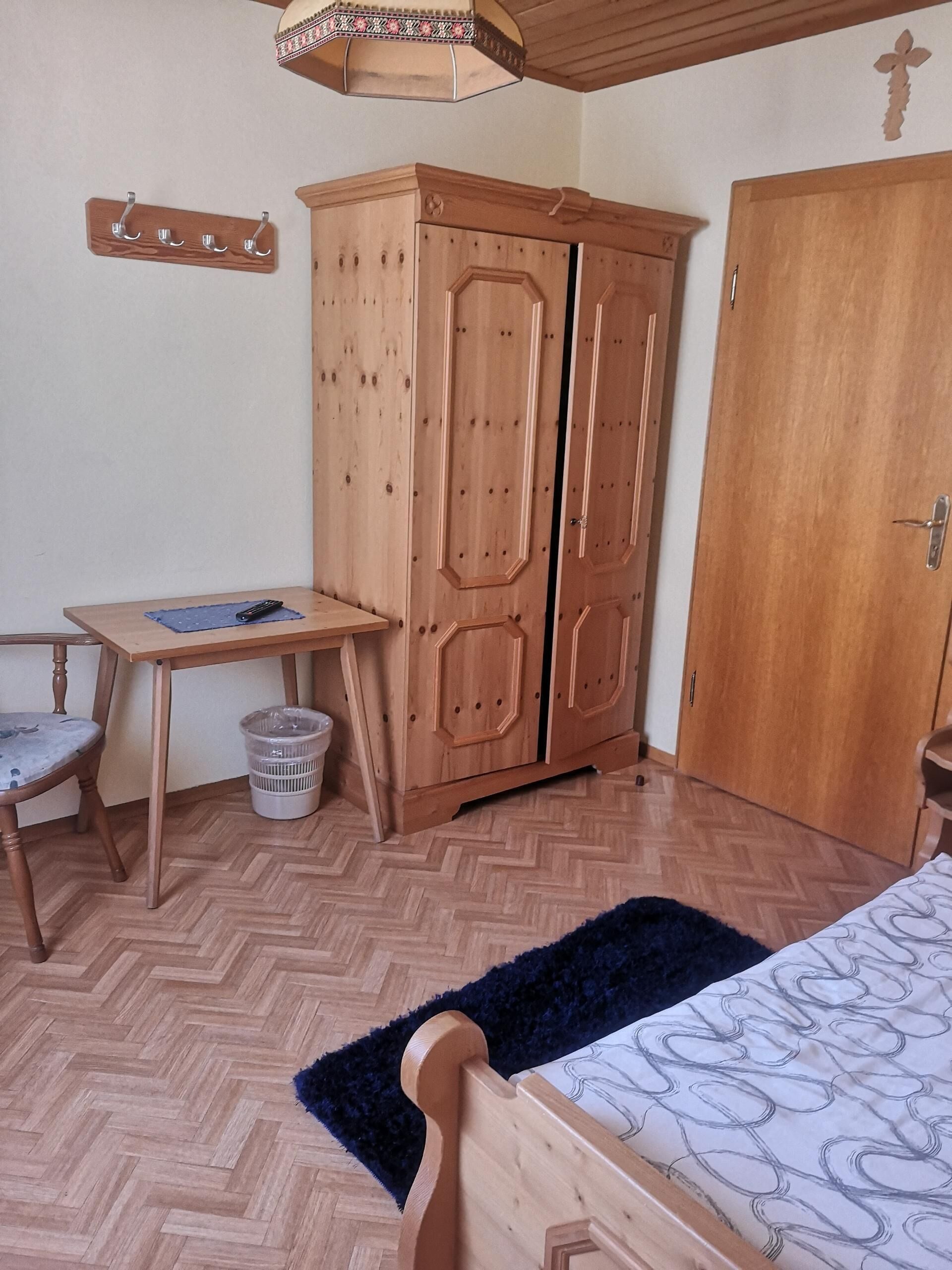 Single Room | Free WiFi
