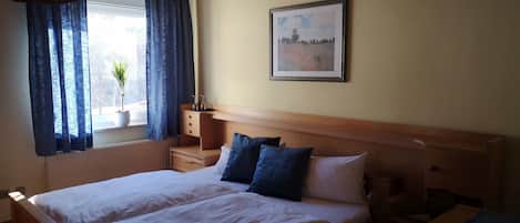 Double Room | Free WiFi