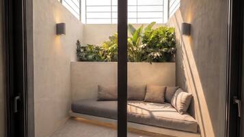 Triangle Art Villa | Interior