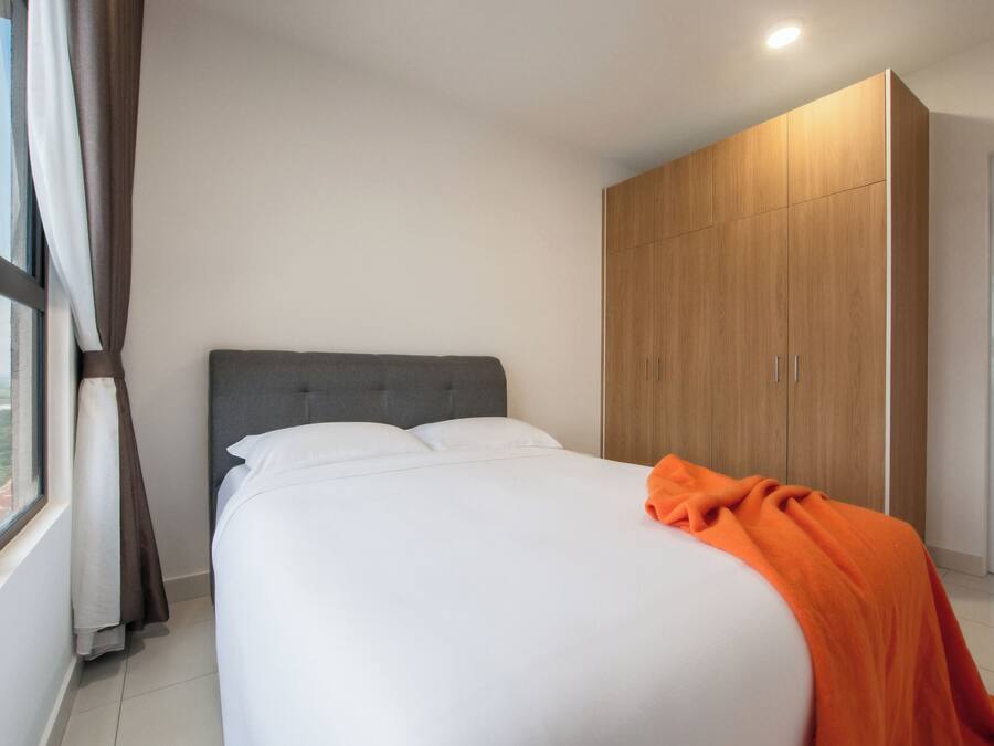 Superior Apartment, 4 Bedrooms, Kitchen, City View