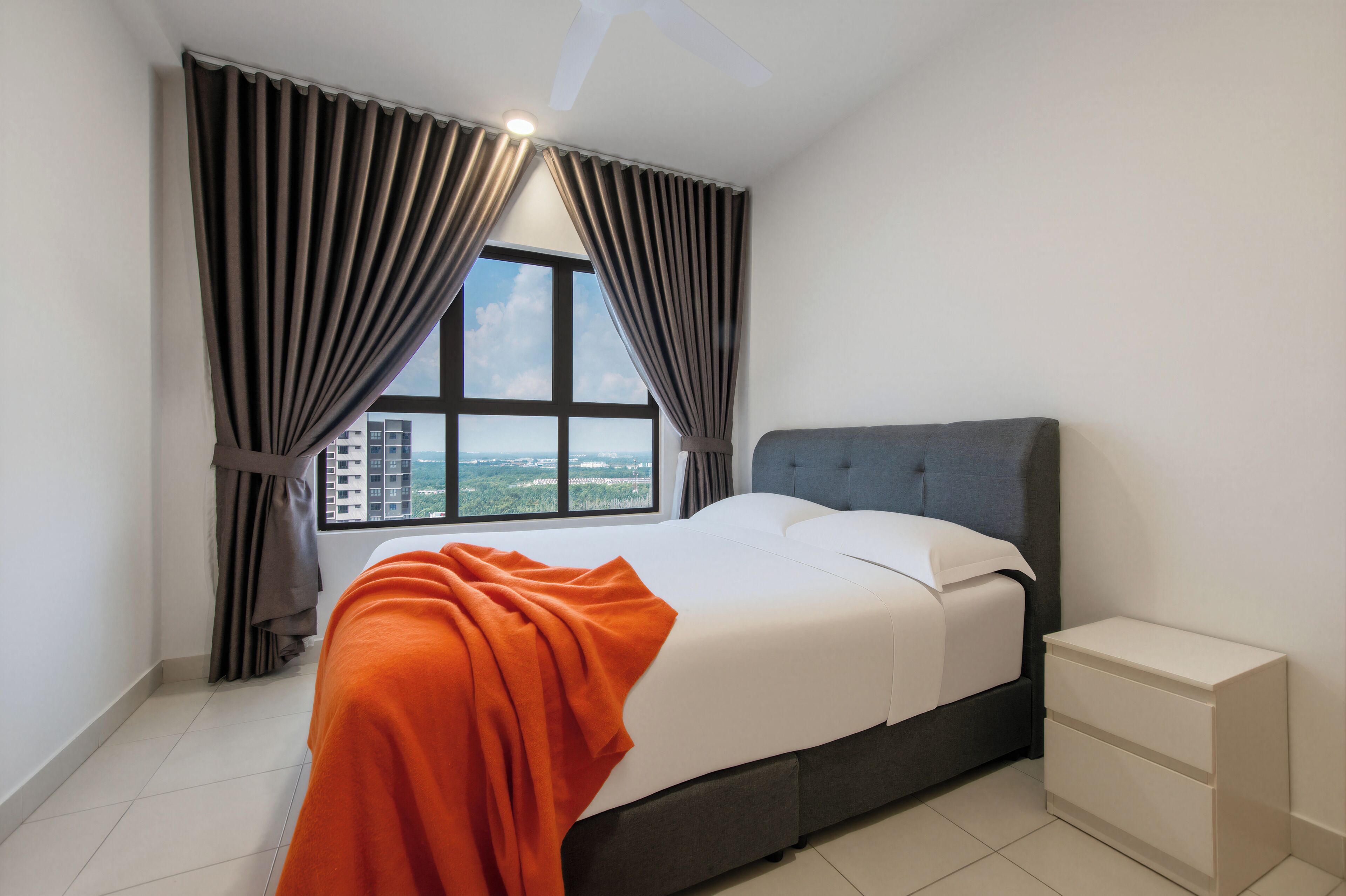 Superior Apartment, 4 Bedrooms, Kitchen, City View