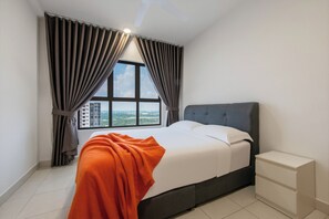 Superior Apartment, 4 Bedrooms, Kitchen, City View | Hypo-allergenic bedding, desk, laptop workspace, blackout curtains - KL International Airport Residensi Arena (Sepang)