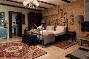 Signature Suite
