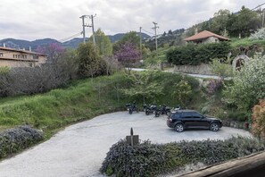 Free self parking