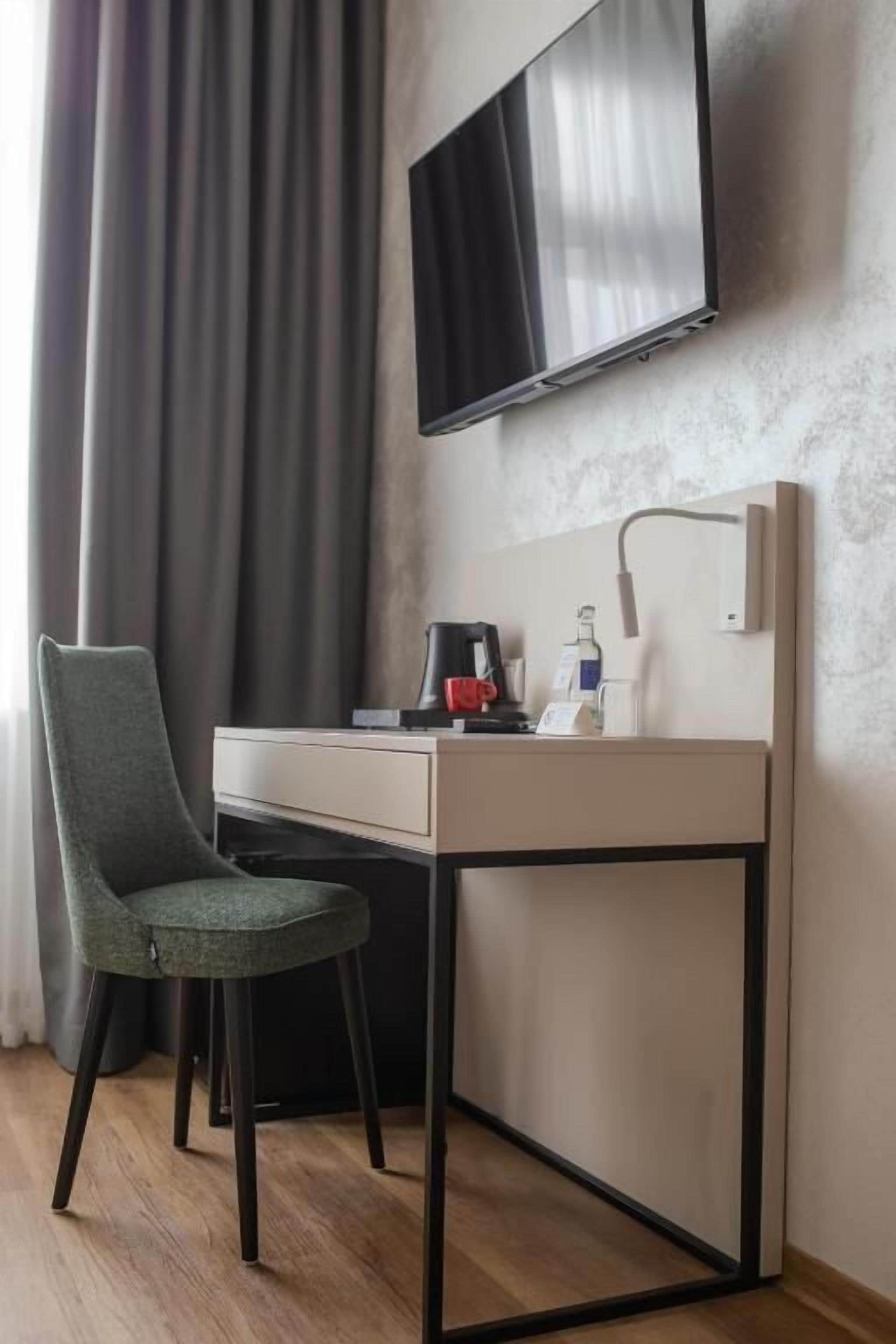 Single Room | Interior