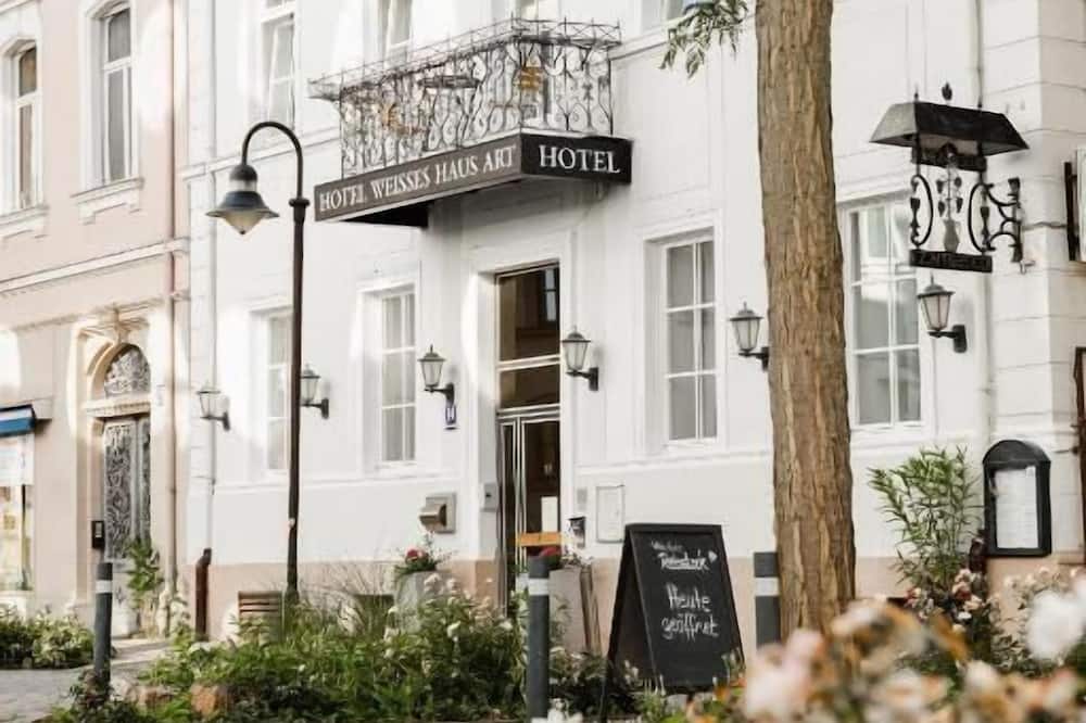 Boutiqe-Hotel Weisses Haus ART