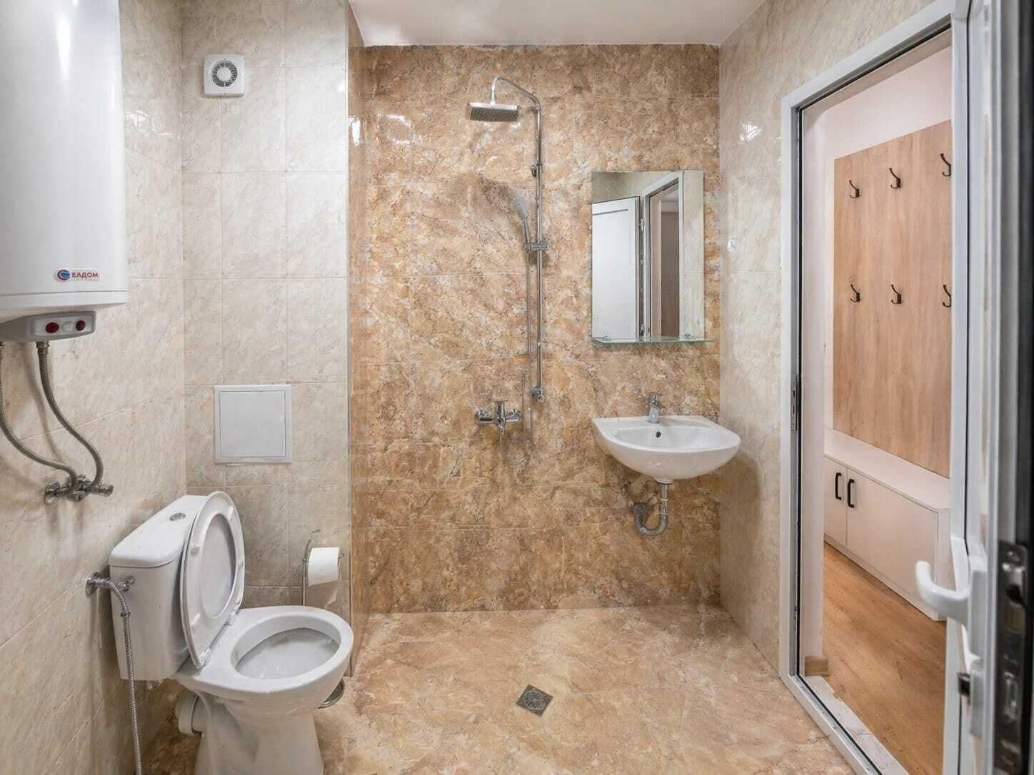 Hair dryer, towels, toilet paper