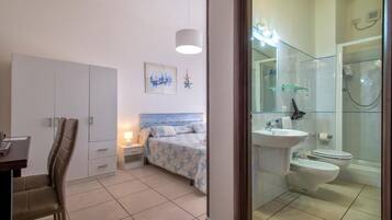 Camera Vista Città 10 | Badezimmer | Bidet