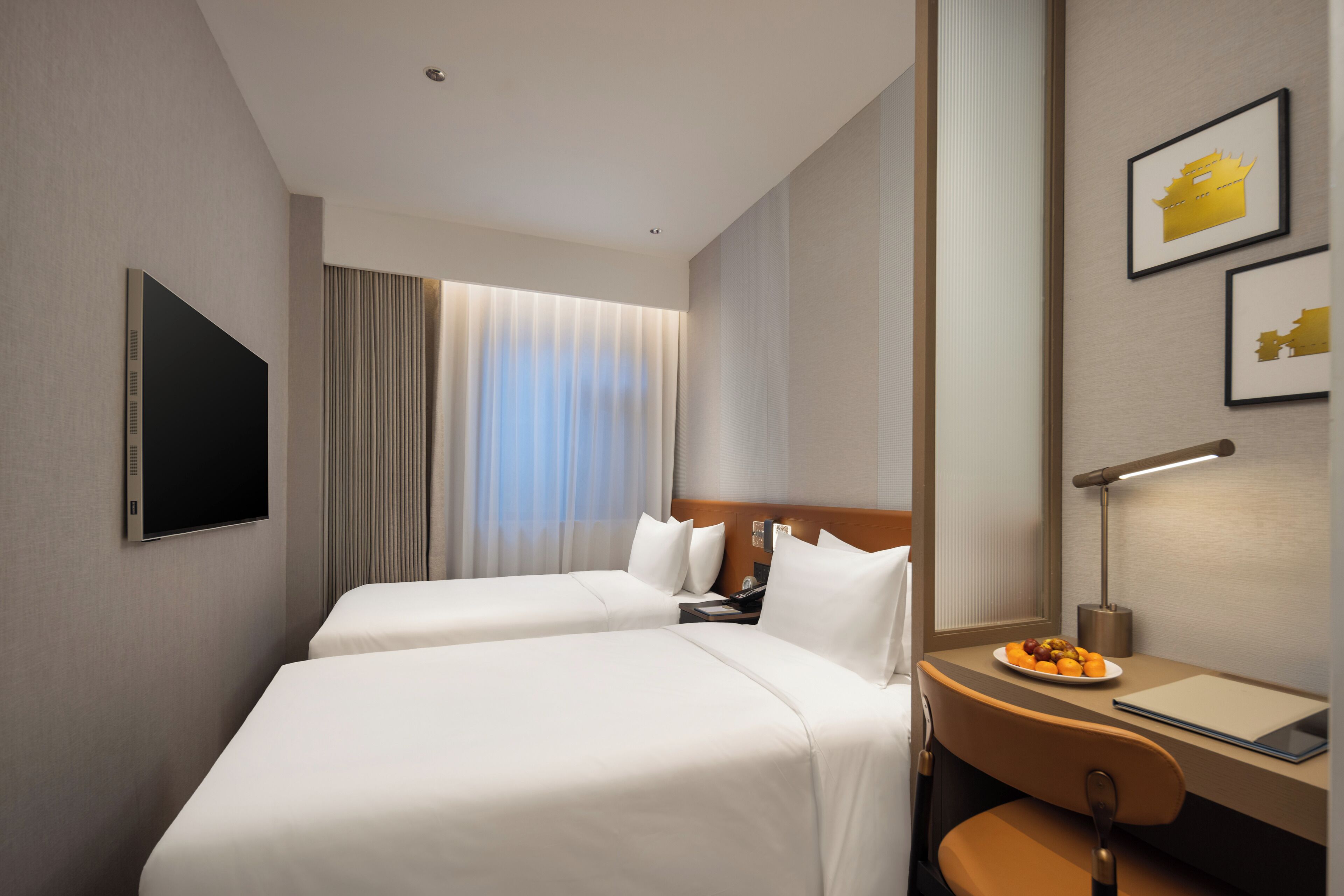 Kamar Double atau Twin