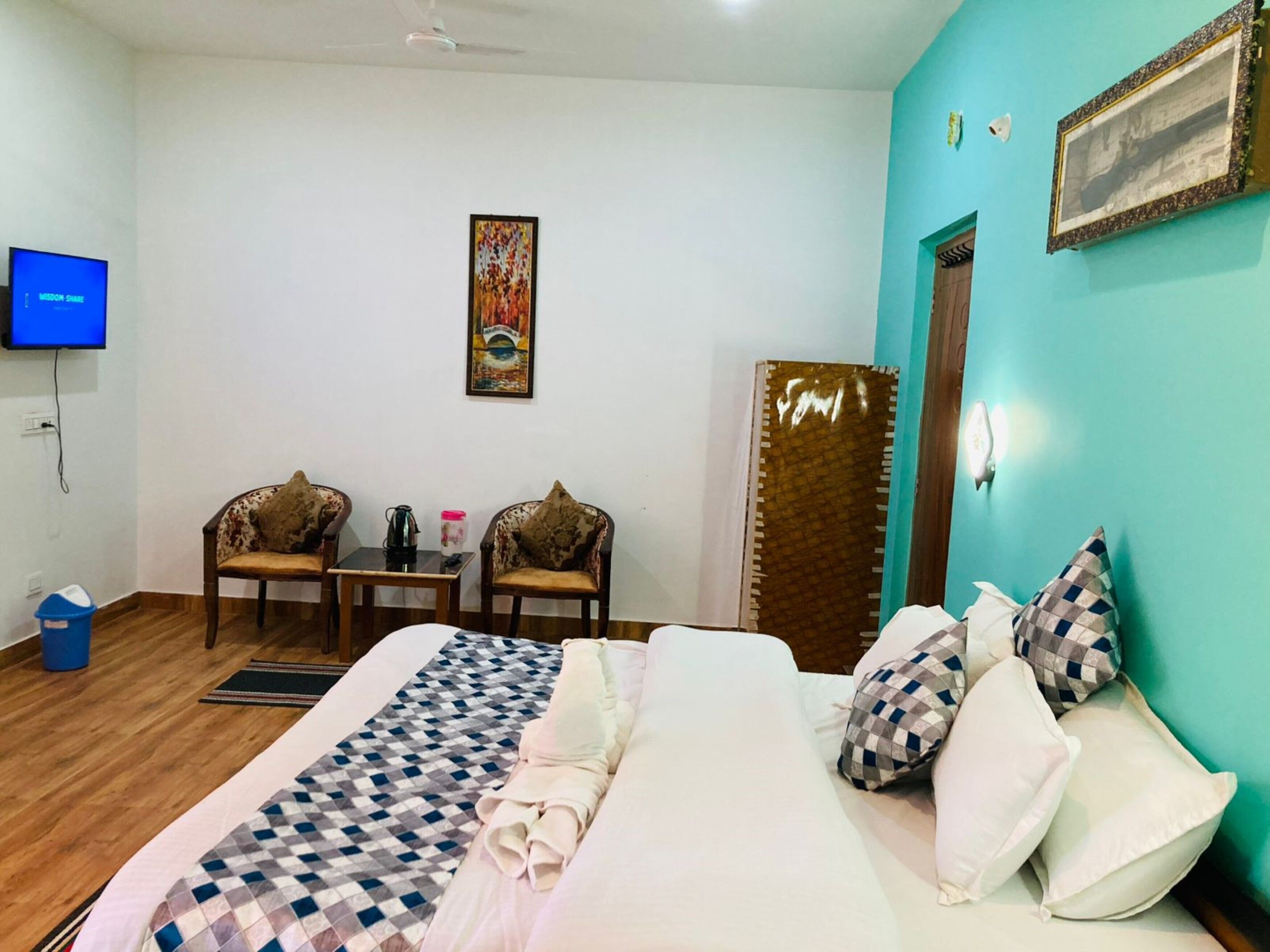 Deluxe Double Room, City View