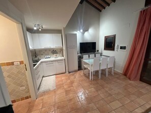 Dining - Vrbo Property (Gambassi Terme)