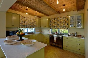 Private kitchen - De Mond Villa (Overberg)