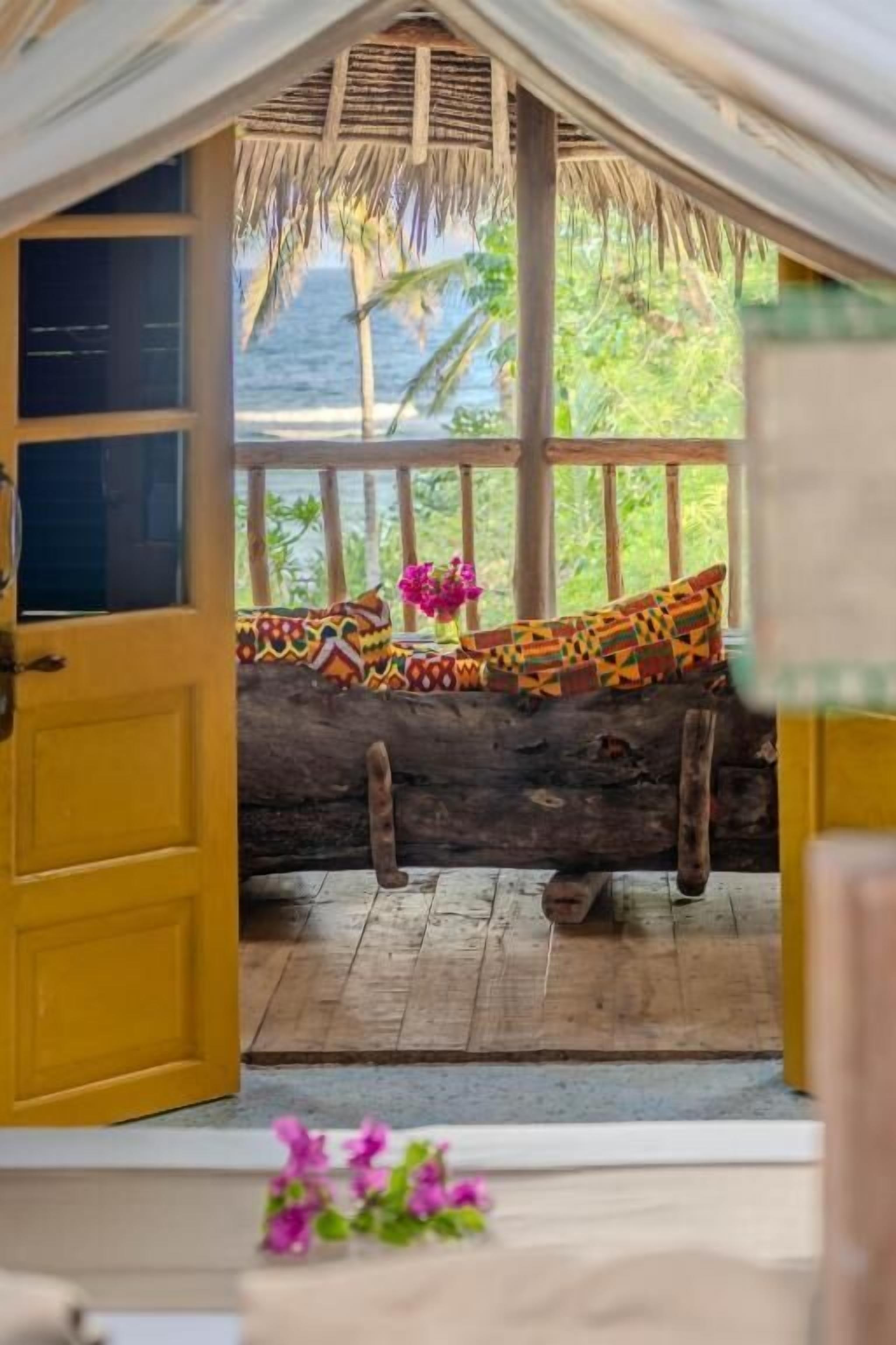 Quadruple Room, Sea View | Property grounds
