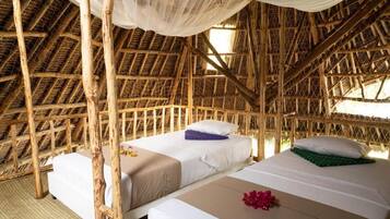Deluxe Suite, Sea View | Spa