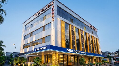 Hotel Fort Malabar Near Ernakulam Town (North) Railway Station