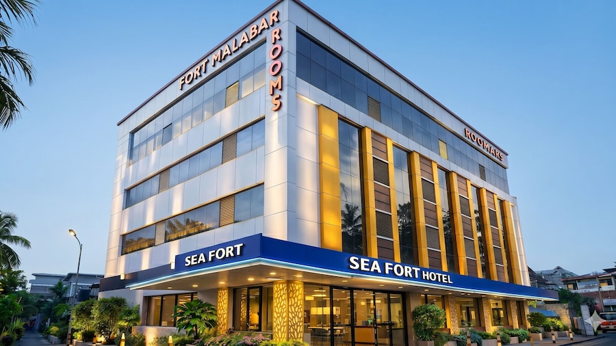 Hotel Fort Malabar Near Ernakulam Town (North) Railway Station