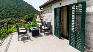 Terrace/patio - Rural house Janjic by Villas Guide (Plina Jezero)