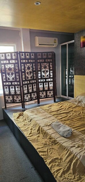 Room - Room-friendly, Artsy Private Rooms Near (Hua Hin)