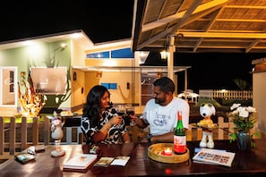 Outdoor dining - Alaya Stay Twisted Tree with Pool (Virajpet)