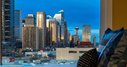 Luxe Downtown Getaway W / 2 Free Parking!
