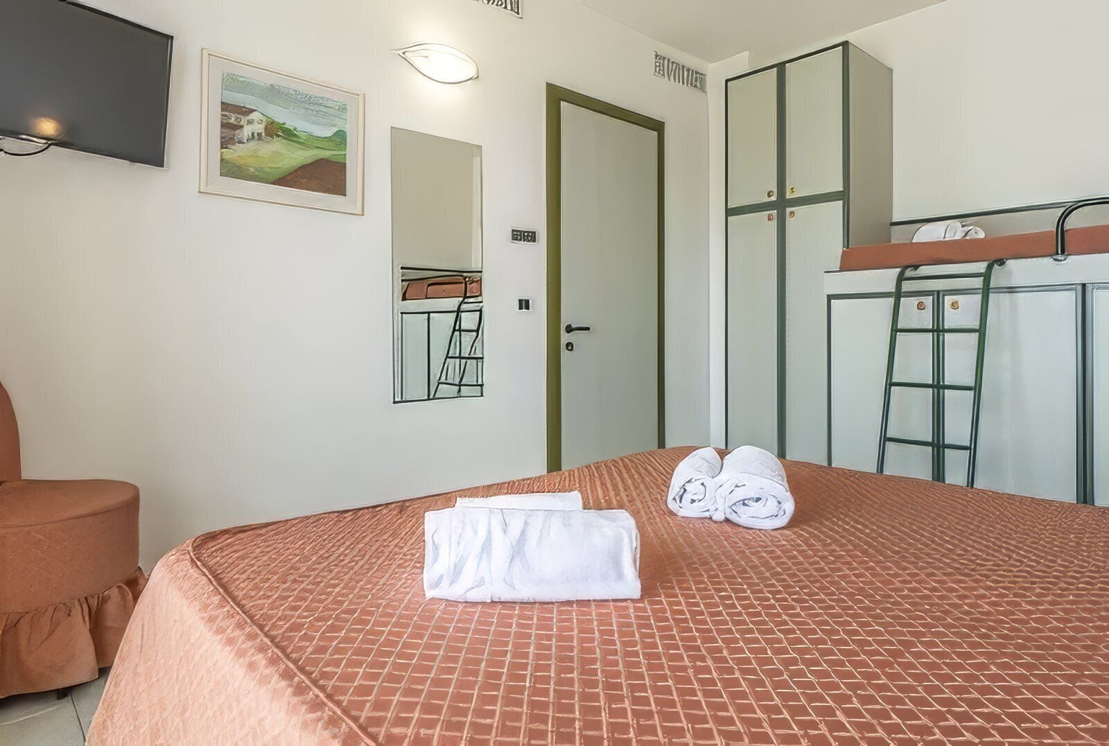 In-room safe, iron/ironing board, free WiFi, wheelchair access