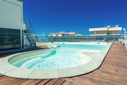 Residence Hotel Club House
