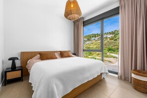 3 bedrooms, iron/ironing board, free WiFi, bed sheets - 7 - Bright house with private plunge pool (Mijas)