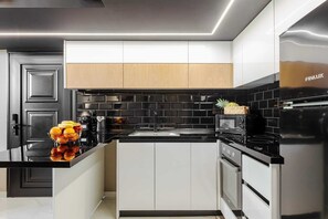 Fridge, microwave, coffee/tea maker, toaster - Chrysma Urban Living 1, Apartment (Rhodes)